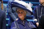 Amsterdam 12 juli 2022
Mariska v Kolck wordt na voorstelling de titanic in het nieuwe delamar theater gehuldigd door Hans Cornelisse ivm haar 25 jarig musical leven..
