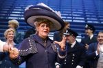 Amsterdam 12 juli 2022
Mariska v Kolck wordt na voorstelling de titanic in het nieuwe delamar theater gehuldigd door Hans Cornelisse ivm haar 25 jarig musical leven..
