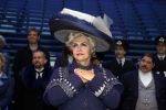 Amsterdam 12 juli 2022
Mariska v Kolck wordt na voorstelling de titanic in het nieuwe delamar theater gehuldigd door Hans Cornelisse ivm haar 25 jarig musical leven..