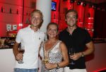 Amsterdam 12 juli 2022
Mariska v Kolck wordt na voorstelling de titanic in het nieuwe delamar theater gehuldigd door Hans Cornelisse ivm haar 25 jarig musical leven.. Mariska met haar zoons Christoph en Vincent Jacobsen