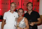 Amsterdam 12 juli 2022
Mariska v Kolck wordt na voorstelling de titanic in het nieuwe delamar theater gehuldigd door Hans Cornelisse ivm haar 25 jarig musical leven.. Mariska met haar zoons Christoph en Vincent Jacobsen