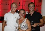 Amsterdam 12 juli 2022
Mariska v Kolck wordt na voorstelling de titanic in het nieuwe delamar theater gehuldigd door Hans Cornelisse ivm haar 25 jarig musical leven.. Mariska met haar zoons Christoph en Vincent Jacobsen
