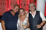 Amsterdam 12 juli 2022
Mariska v Kolck wordt na voorstelling de titanic in het nieuwe delamar theater gehuldigd door Hans Cornelisse ivm haar 25 jarig musical leven..Mariska met haar broers