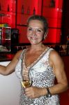 Amsterdam 12 juli 2022
Mariska v Kolck wordt na voorstelling de titanic in het nieuwe delamar theater gehuldigd door Hans Cornelisse ivm haar 25 jarig musical leven..