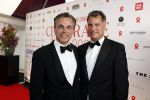 Amsterdam 25 juni 2022
Het damdiner tbv het aidsfonds wordt voor de 30e keer georganiseerd . Het vind dit jaar plaats in AFAS Live. Mark Harbers met partner Bart Rovekamp