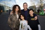 Amsterdam 27 maart 2022
Premiere Sonic in Pathe arena met in de hoofdrollen Najib Amhali Carolina Dijkhuizen .
Najib kwam met zijn vrouw Niama en hun zoons