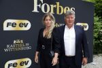 Wassenaar 6 juli 2022
Presentatie Forbes NL in samenwerking met FEEV op kasteel Wittenburg. Albert Barnhoorn en zijn dochter Nathalie Barnhoorn