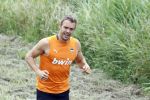 Uitdam 14 juli 2022
Niek Schrijvershof de nieuwe vriend van Katja Schuurman hard aan het lopen in de woonplaats van Katja