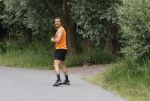 Uitdam 14 juli 2022
Niek Schrijvershof de nieuwe vriend van Katja Schuurman hard aan het lopen in de woonplaats van Katja