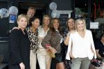 Amsterdam 26 juni 2022
Presentatie nieuwe lijn van Patty Brard en het kruitvat bij de borrelbar. Patty Brard Maureen du Toit Anouk Smulders Selma v Dijk Victor Brand  Gallyon v Vessem en Tina Nijkamp