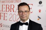 Amsterdam 25 juni 2022
Het damdiner tbv het aidsfonds wordt voor de 30e keer georganiseerd . Het vind dit jaar plaats in AFAS Live. Peter v d Vorst