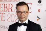 Amsterdam 25 juni 2022
Het damdiner tbv het aidsfonds wordt voor de 30e keer georganiseerd . Het vind dit jaar plaats in AFAS Live. Peter v d Vorst