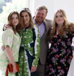 Den Haag 24 juni 2022
Het jaarlijkse fotouurtje in paleis Noordeinde. Aanwezig Koning Willem Alexander Koningin Maxima Prinses Amalia Prinses Alexia en Prinses Ariane
