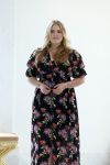 Den Haag 24 juni 2022
Het jaarlijkse fotouurtje in paleis Noordeinde. Aanwezig Koning Willem Alexander Koningin Maxima Prinses Amalia Prinses Alexia en Prinses Ariane