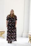 Den Haag 24 juni 2022
Het jaarlijkse fotouurtje in paleis Noordeinde. Aanwezig Koning Willem Alexander Koningin Maxima Prinses Amalia Prinses Alexia en Prinses Ariane