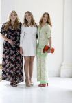 Den Haag 24 juni 2022
Het jaarlijkse fotouurtje in paleis Noordeinde. Aanwezig Koning Willem Alexander Koningin Maxima Prinses Amalia Prinses Alexia en Prinses Ariane