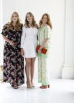 Den Haag 24 juni 2022
Het jaarlijkse fotouurtje in paleis Noordeinde. Aanwezig Koning Willem Alexander Koningin Maxima Prinses Amalia Prinses Alexia en Prinses Ariane