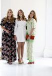 Den Haag 24 juni 2022
Het jaarlijkse fotouurtje in paleis Noordeinde. Aanwezig Koning Willem Alexander Koningin Maxima Prinses Amalia Prinses Alexia en Prinses Ariane