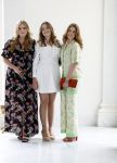 Den Haag 24 juni 2022
Het jaarlijkse fotouurtje in paleis Noordeinde. Aanwezig Koning Willem Alexander Koningin Maxima Prinses Amalia Prinses Alexia en Prinses Ariane