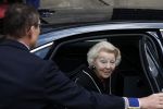 Amsterdam 14 juni 2022
Koning Willem Alexander en prinses Beatrix arriveren beide in hun audi A8 bij het paleis op de dam.