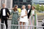 Amsterdam 25 juni 2022
Het damdiner tbv het aidsfonds wordt voor de 30e keer georganiseerd . Het vind dit jaar plaats in AFAS Live. Prinses Mabel kwam met haar zussen