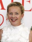 Amsterdam 25 juni 2022
Het damdiner tbv het aidsfonds wordt voor de 30e keer georganiseerd . Het vind dit jaar plaats in AFAS Live. Prinses Mabel kwam met haar zussen