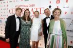 Amsterdam 25 juni 2022
Het damdiner tbv het aidsfonds wordt voor de 30e keer georganiseerd . Het vind dit jaar plaats in AFAS Live. Prinses Mabel kwam met haar zussen