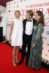 Amsterdam 25 juni 2022
Het damdiner tbv het aidsfonds wordt voor de 30e keer georganiseerd . Het vind dit jaar plaats in AFAS Live. Prinses Mabel kwam met haar zussen
