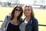Utrecht 27 maart 2022
Bij voetbalclub DHSC in Utrecht wordt een dag georganiseerd waar geld opgehaald wordt voor Ukraine. Rachel Hazes en Jacqueline Laats
