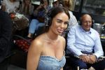 Amsterdam 26 juni 2022
Presentatie nieuwe lijn van Patty Brard en het kruitvat bij de borrelbar. Sarah v Soelen