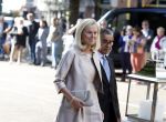 Den Haag 20 juni 2022
Diner met Prins Hendrik en Prinses Mary van Denemarken en Koning Willem Alexander en Koningin Maxima in de grote kerk . Sigrid Kaag met haar man Anis al Qaq