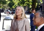 Den Haag 20 juni 2022
Diner met Prins Hendrik en Prinses Mary van Denemarken en Koning Willem Alexander en Koningin Maxima in de grote kerk . Sigrid Kaag met haar man Anis al Qaq