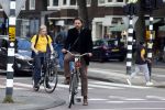 Amsterdam 5 juli 2022
Stefano Keizers op de fiets in Amsterdam zuid
