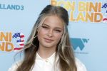 Rotterdam 26 juni 2022
Premiere Bon Bini 3 in Pathe Rotterdam.
Summer de Snoo kwam met haarmoeder