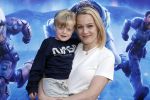 Amsterdam 12 juni 2022
Premiere Lightning (pixar) in Pathe Amsterdam noord.
Tess Milne met zon