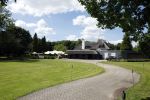 Nuland 13 juni 2022
Presentatie Toos wijn vernoemd naar Toos v d Valk . Bijna de hele familie is aan wezig in de tuin van het familie huis.