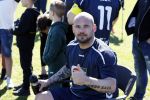 Utrecht 27 maart 2022
Bij voetbalclub DHSC in Utrecht wordt een dag georganiseerd waar geld opgehaald wordt voor Ukraine. Wesley Sneijder Mart Hoogkamer Evgeniy Levchenko Djarno Hofland Juvat Westendorp Koen Weijland Noa Zeeuw Glenn Helder ea spelen oa mee.