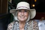 Amsterdam 1 juli 2022
Onthulling kunstwerk met daarop Willy Alberti en Johnny Kraaijkamp bij hotel Americain.
Aanwezig de kinderen Tonny Alberti en Willeke Alberti en Johnny Kraaijkamp en Sanne Kraaijkamp. Willeke met Frits Huffnagel en Imca Marina