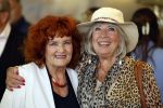 Amsterdam 1 juli 2022
Onthulling kunstwerk met daarop Willy Alberti en Johnny Kraaijkamp bij hotel Americain.
Aanwezig de kinderen Tonny Alberti en Willeke Alberti en Johnny Kraaijkamp en Sanne Kraaijkamp. Willeke en Imca Marina