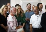 Hilversum 25 juni 2022
Opening expositie William Rutten in het foto museum in Hilversum. Humberto Tan doet de officiele opening. Vrouw William Rutten
