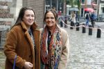Amsterdam 8 juni 2022
Xandra Brood met dochter Lola Brood bij event Majoor Boshardt op de wallen . Ook koningin Maxima is aanwezig