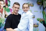 Amsterdam 3 juli 2022
Premiere de Grote slijmfilm in pathe Arena .
Yolanthe Cabau v Kasbergen kwam met haar zoontje Xess Xava en Jessey Sneijder