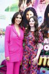 Amsterdam 3 juli 2022
Premiere de Grote slijmfilm in pathe Arena .
Yolanthe Cabau v Kasbergen kwam met haar zoontje Xess Xava en Jessey Sneijder