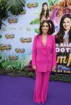 Amsterdam 3 juli 2022
Premiere de Grote slijmfilm in pathe Arena .
Yolanthe Cabau v Kasbergen kwam met haar zoontje Xess Xava en Jessey Sneijder