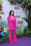 Amsterdam 3 juli 2022
Premiere de Grote slijmfilm in pathe Arena .
Yolanthe Cabau v Kasbergen kwam met haar zoontje Xess Xava en Jessey Sneijder