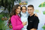 Amsterdam 3 juli 2022
Premiere de Grote slijmfilm in pathe Arena .
Yolanthe Cabau v Kasbergen kwam met haar zoontje Xess Xava en Jessey Sneijder