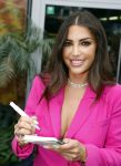 Amsterdam 3 juli 2022
Premiere de Grote slijmfilm in pathe Arena .
Yolanthe Cabau v Kasbergen kwam met haar zoontje Xess Xava en Jessey Sneijder