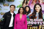 Amsterdam 3 juli 2022
Premiere de Grote slijmfilm in pathe Arena .
Yolanthe Cabau v Kasbergen en Matheu Hinzen