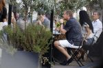 Amsterdam 24 juni 2023
Albert Verlinde en Onno Hoes op terras en wandelend door Amsterdam zuid.