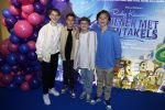 Amsterdam 24 juni 2023
Premiere TIENER MET TENTAKELS in Pathe Arena .
Boyband R.E.D.